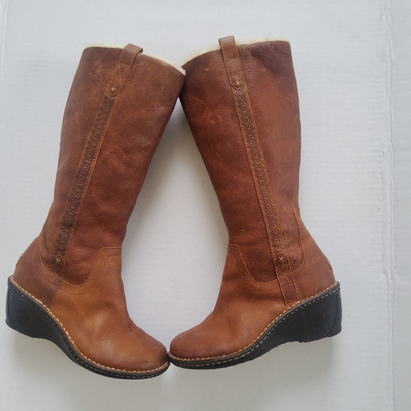 UGG Hartley Leather Boots Chestnut Size 7 - Picture 12 of 14